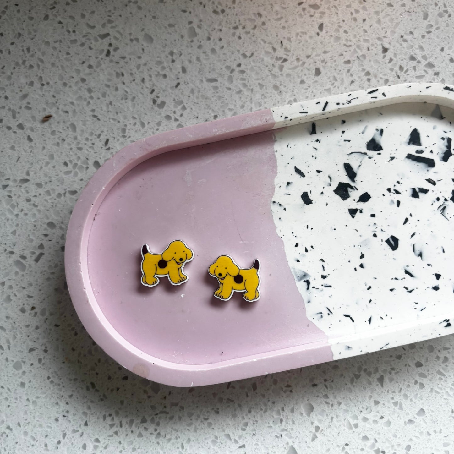 yellow dog studs