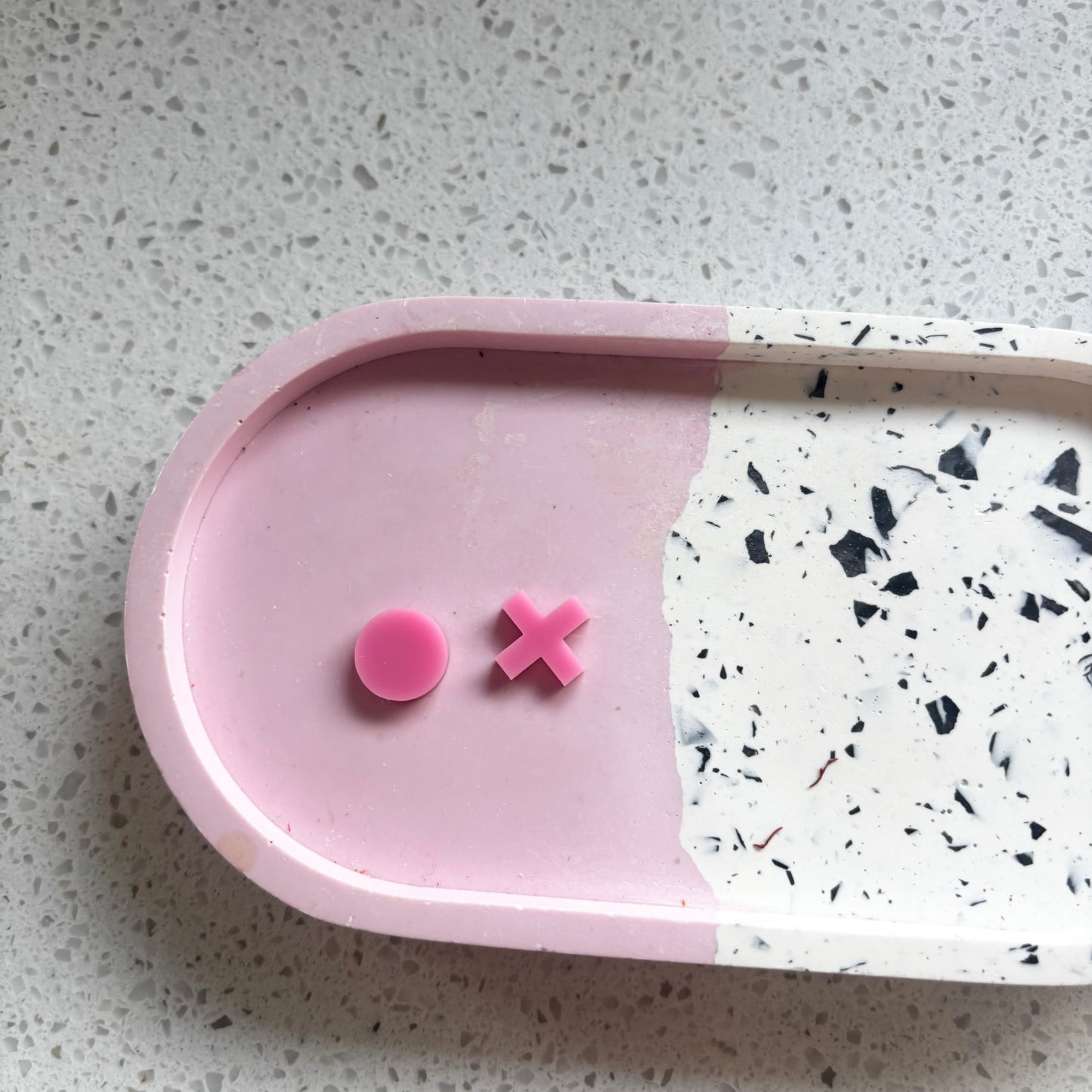 Pink XO Earring Stud Set