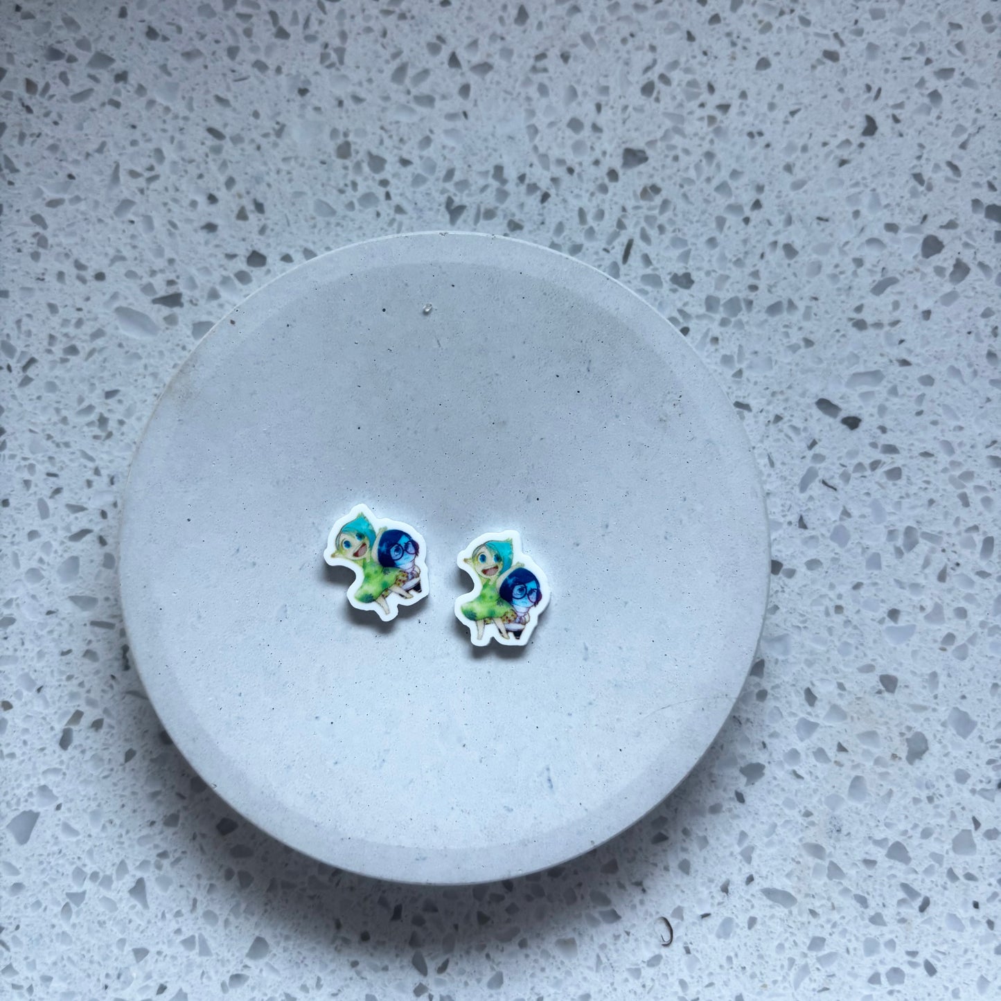 inside out planar stud
