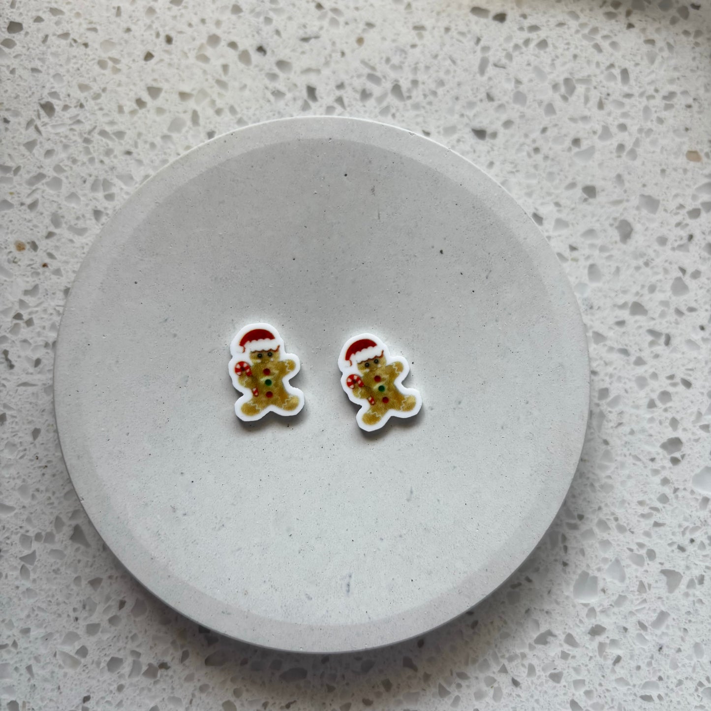 gingerbread studs
