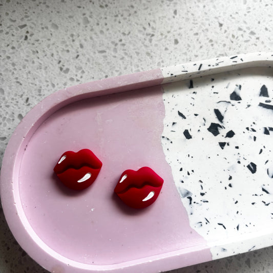 lip studs