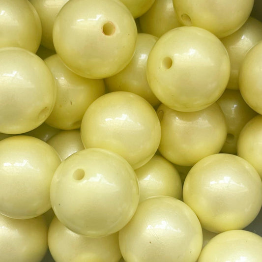 Yellow Pearl Bubblegum Beads - 20mm - 10 pack