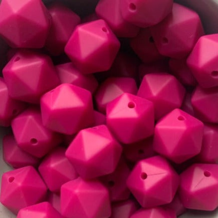 Raspberry - 14mm Icosahedron - 10pack